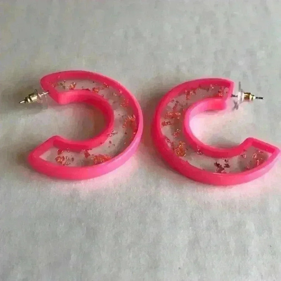 INC new Gold Tone Medium Resin Speckled in Pink - Picture 1 of 8